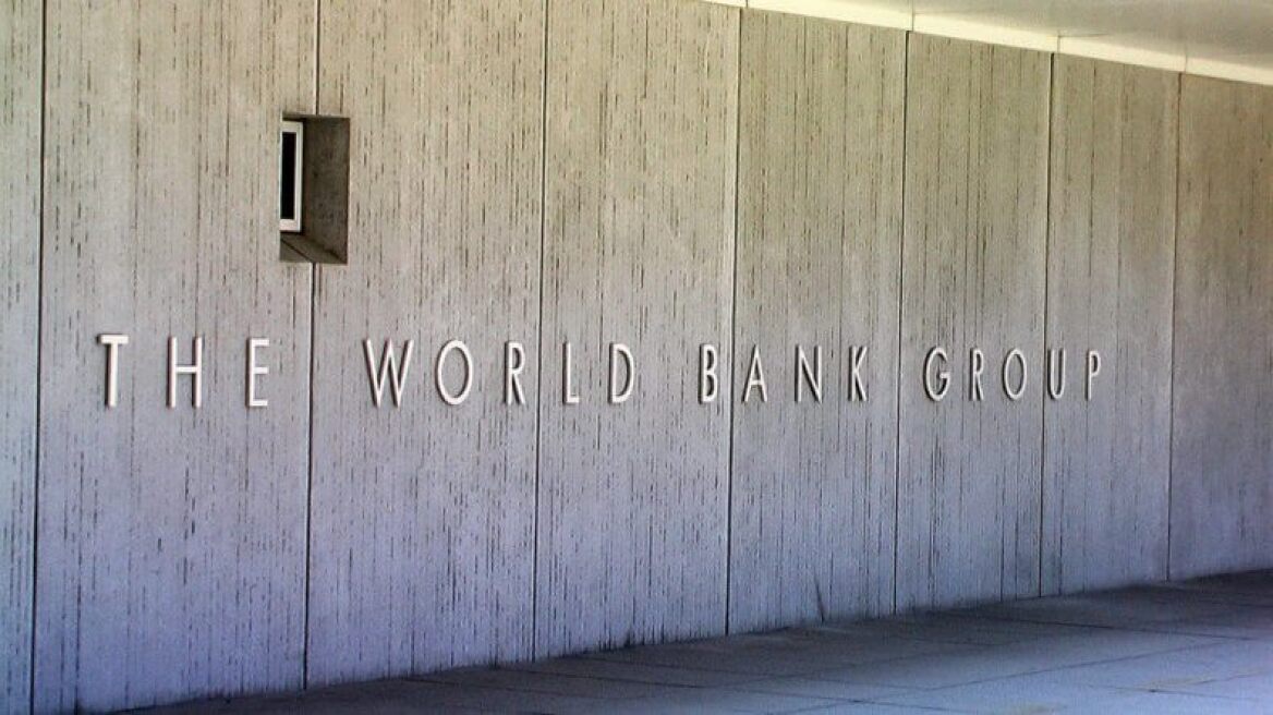Politico: Η Ελλάδα ζήτησε χρήματα και από την Παγκόσμια Τράπεζα για την ανεργία